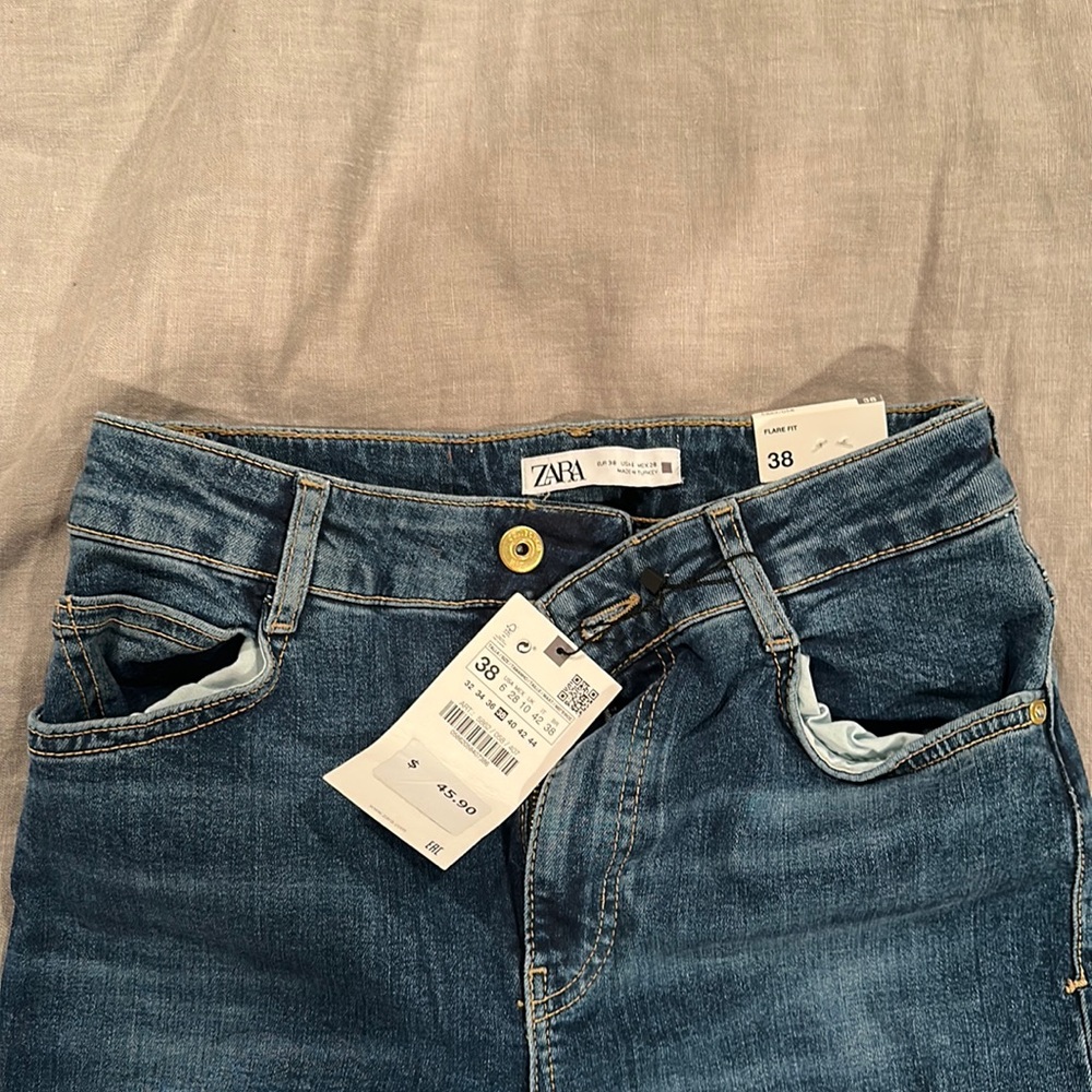 Brand New Zara Fit Flare Denim Jeans